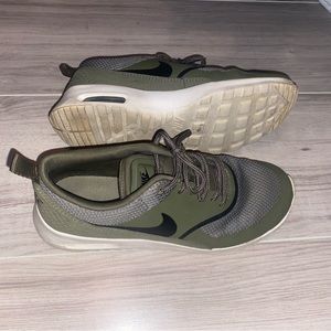 Nike Womens Air Max Thea Running Shoes